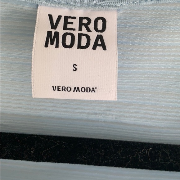 Vero Moda loose blue top - Picture 2 of 3